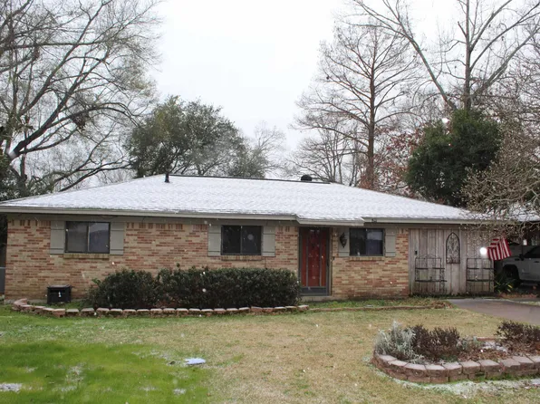 210 Curve Dr, Monroe, LA 71203