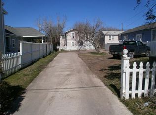 3802 Avenue S, Galveston, TX 77550