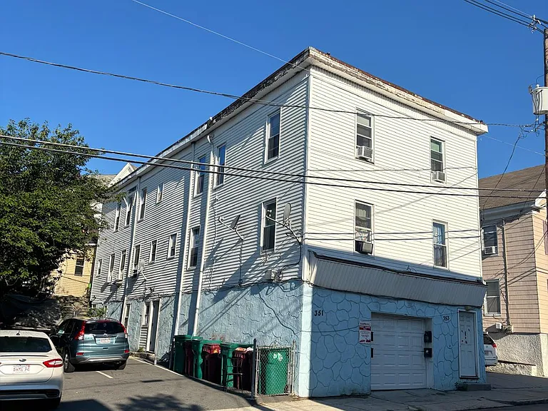 351 Lawrence St #1 — Photo 2