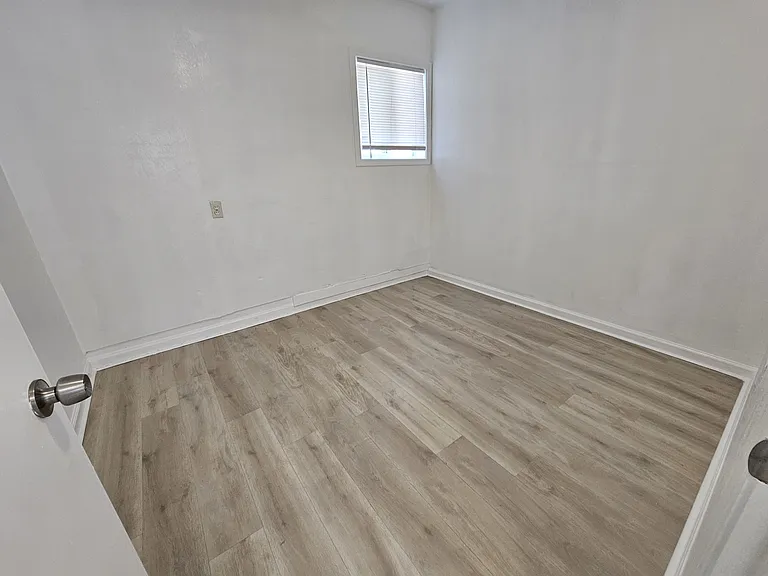 456 Linnell Ave #B — Photo 8