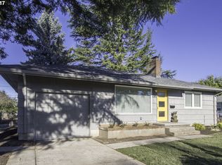 12105 NE Russell St, Portland, OR