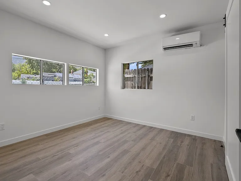 1757 June Ln — Photo 22