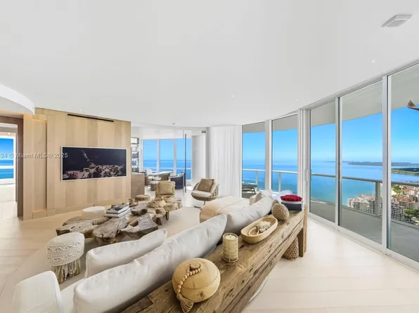 100 S Pointe Dr APT 3803, Miami Beach, FL 33139