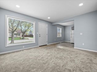 1917 Keppen Blvd, Lincoln Park, MI 48146