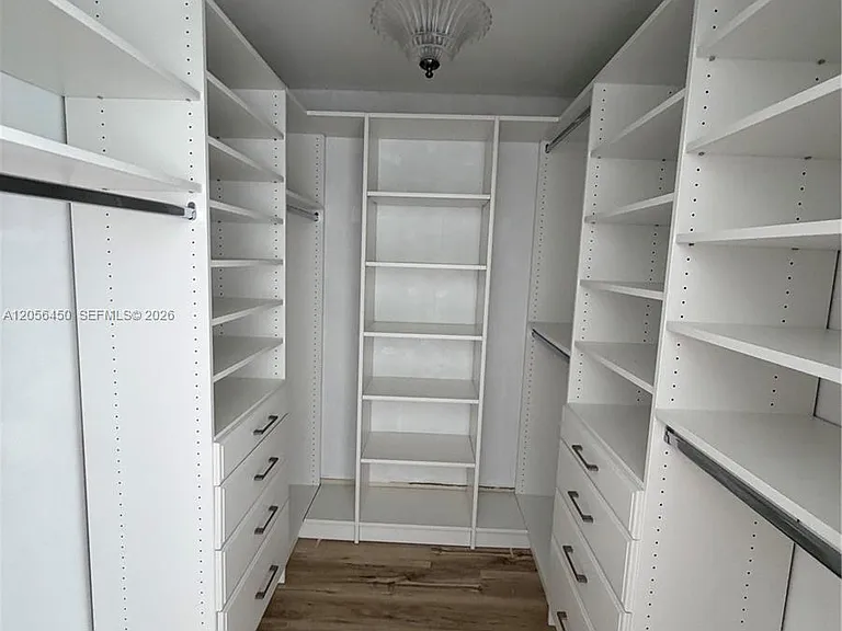 3000 NE 188th St #707 — Photo 22