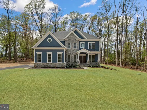 127 Nob Hill Park Dr, Reisterstown, MD 21136