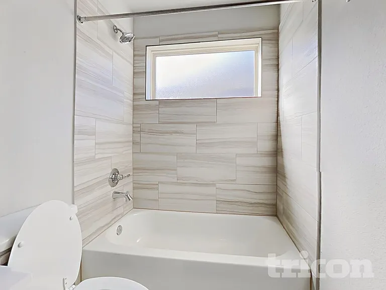 9838 Glen Brook Ln — Photo 29