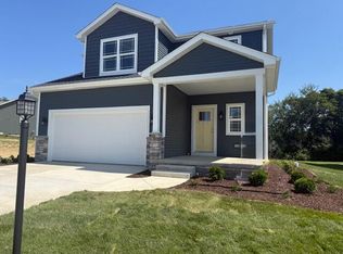 504 Hatch Lake Pkwy, Valparaiso, IN 46385