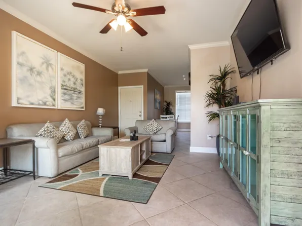 7000 Seawall Blvd APT 813, Galveston, TX 77551
