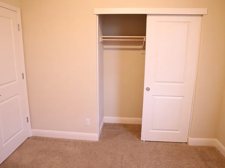 10821 Portico Cir — Photo 14