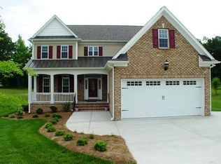 55 Live Oak Dr, Louisburg, NC 27549
