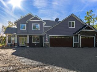 4042 S Aurora View Cir, Palmer, AK 99645