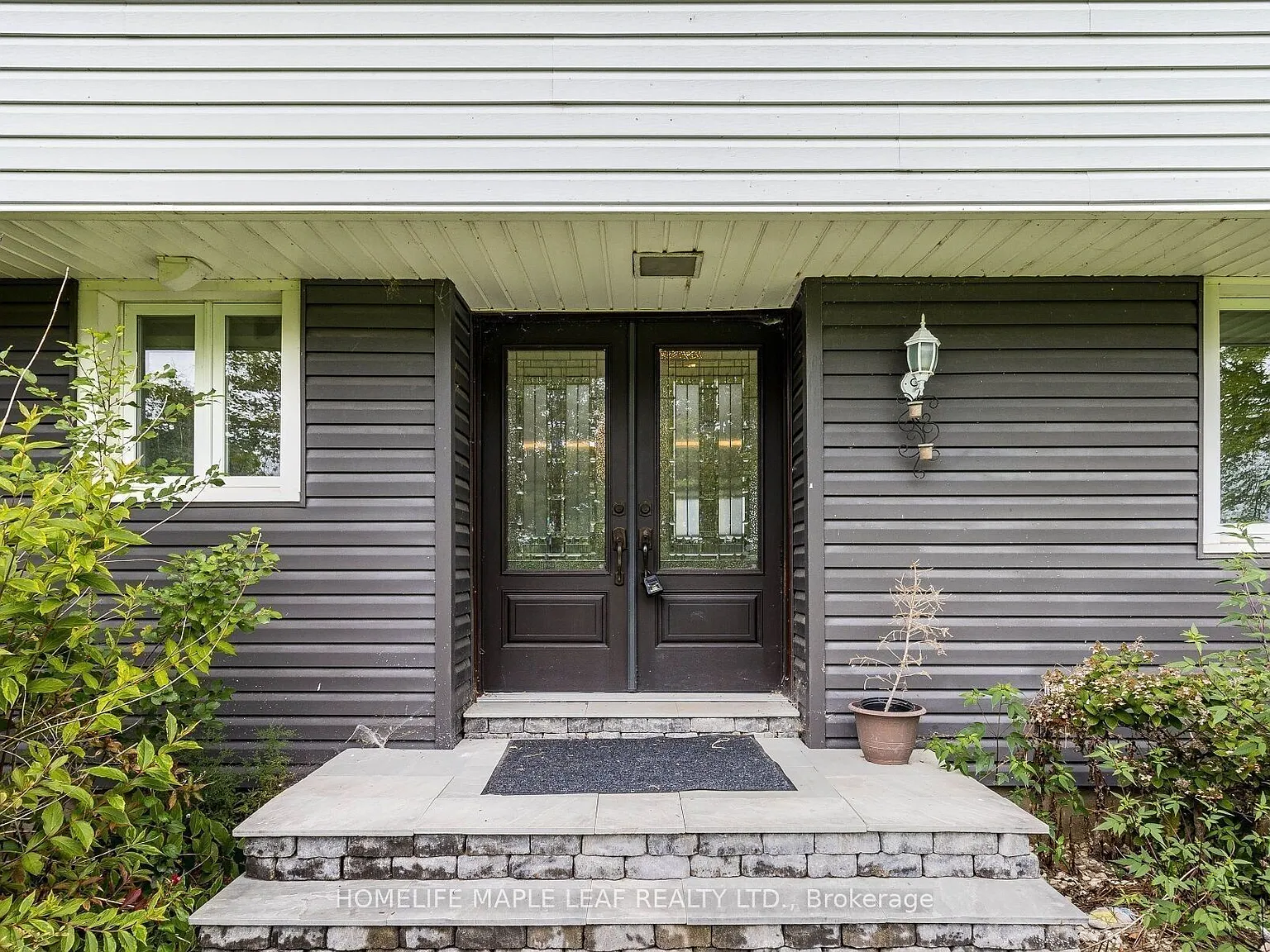 6 bed, $3,500 — Photo 2