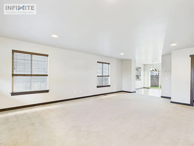 3662 Potosi St — Photo 5