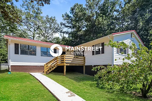 11028 Woodland Dr Photo 1