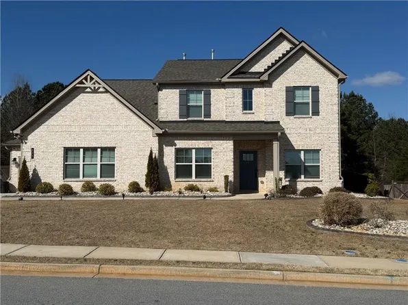 131 Classica Dr, McDonough, GA 30252