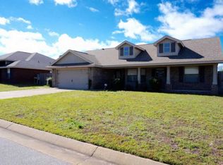 1887 Bay Pine Cir, Gulf Breeze, FL 32563