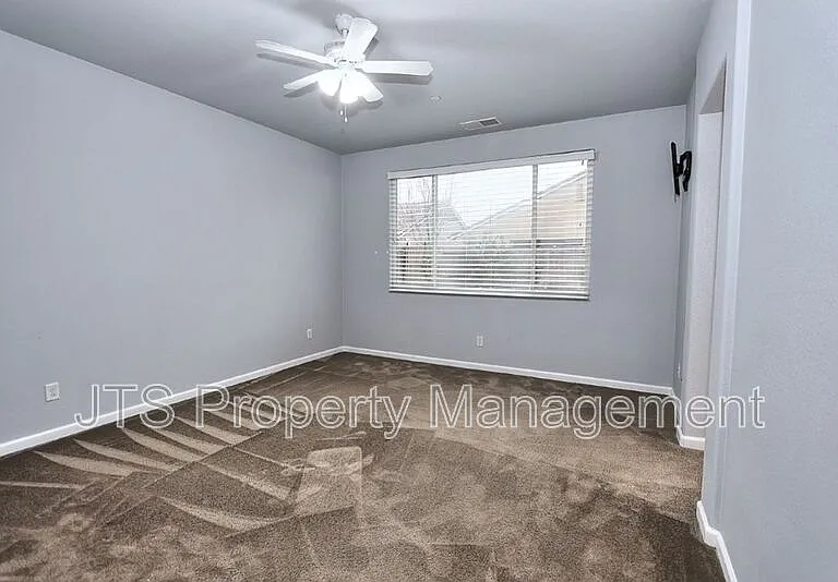 4086 Pinoche Peak Way — Photo 8