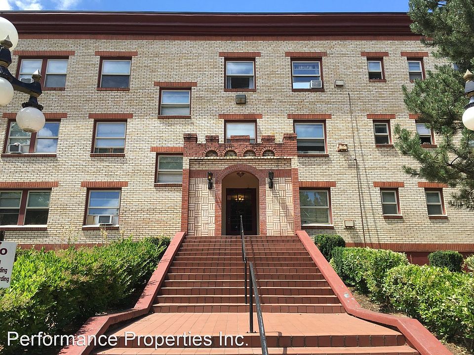 1st image of 315 High St #204