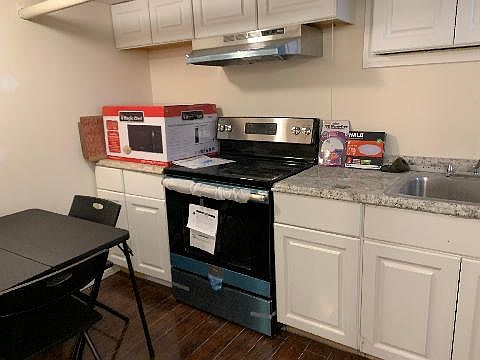 2nd image of 47 Longview Ave #1