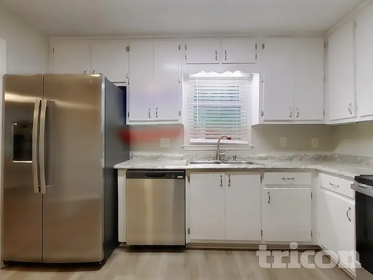 167 Hardy Cir — Photo 18