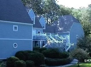 Villas At Norwich Inn & Spa, Norwich, CT 06360