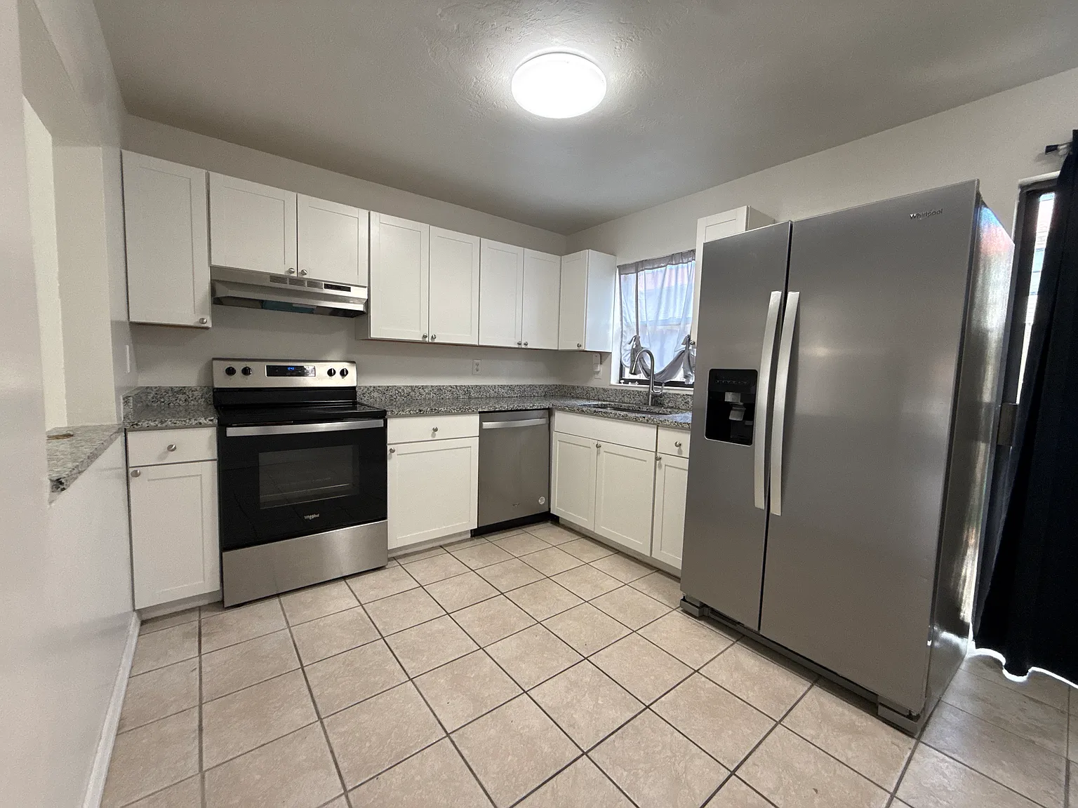 2 bed, 1.5 bath, 1024 sqft, $1,500 — Photo 1