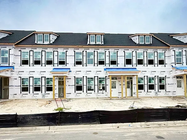 765 Blueway Ave, Summerville, SC 29486