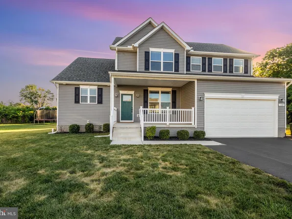 139 Creek Curve Dr, Colonial Beach, VA 22443