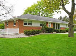 16665 Golf Pkwy, Brookfield, WI 53005