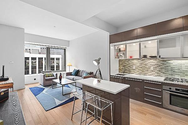 1st image of 75 Wall St APT 27E