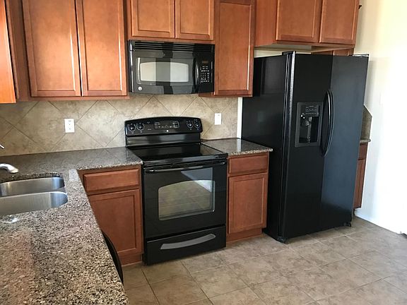 3rd image of 9510 Fratelli Ct