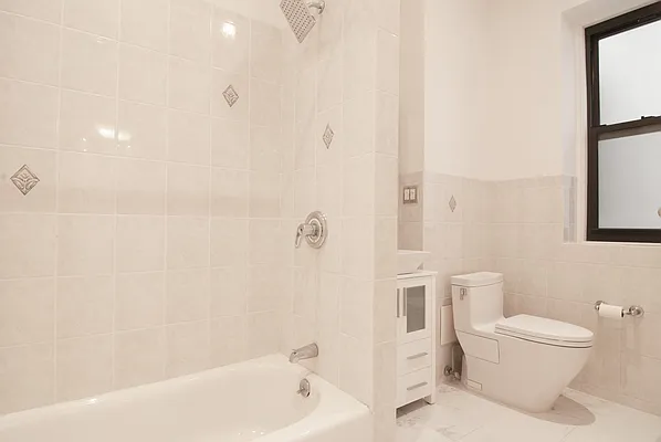 Rented by WAM Partners - William Moses Co. | media 68