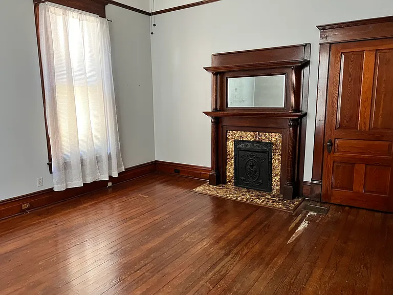 1001 S Highland Park Ave — Photo 35