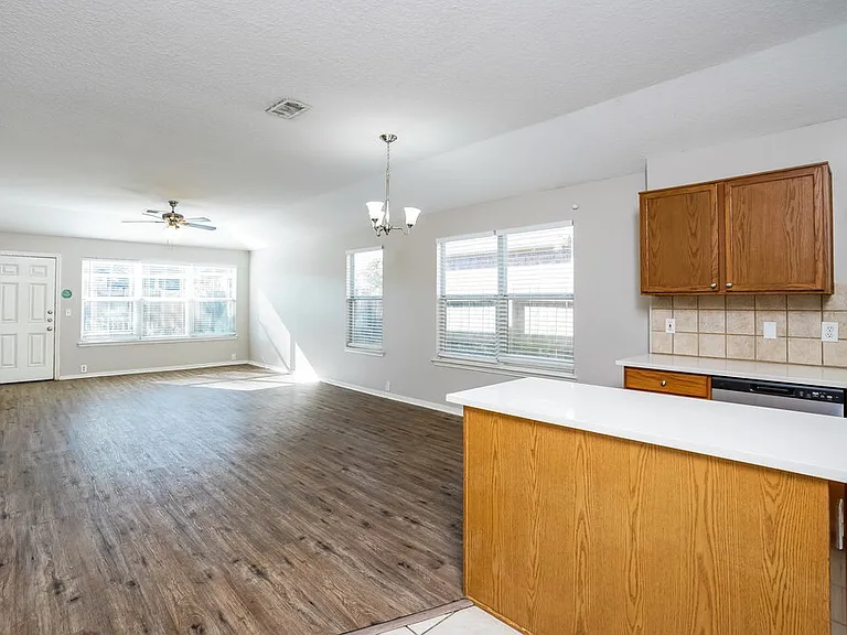 18331 Atasca Woods Trce — Photo 7