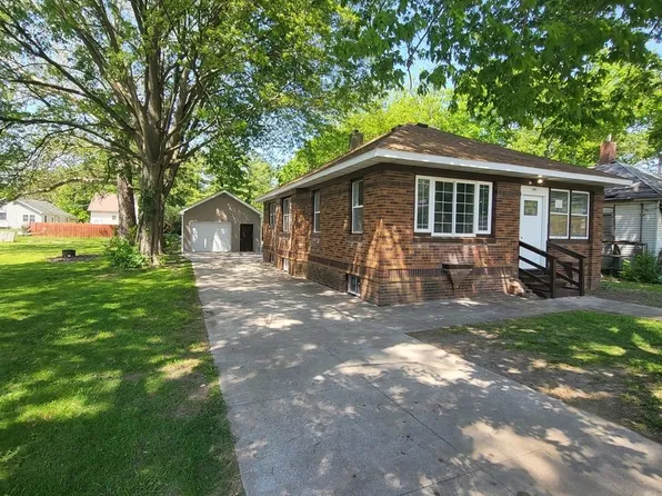 1406 S Bloomington St, Streator, IL 61364
