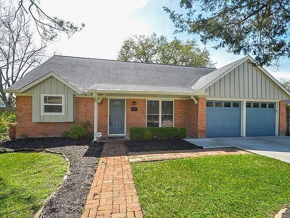 4th image of 5711 Cerritos Dr