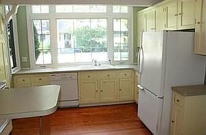 4th image of 4955 Sheridan Dr