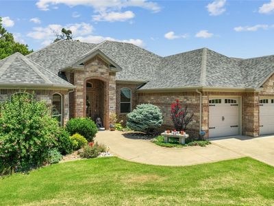 300 NW Sheridan Ln, Bentonville, AR, 72712