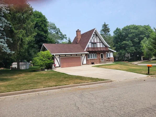 601 East Indian Hills DRIVE, Waterloo, WI 53594