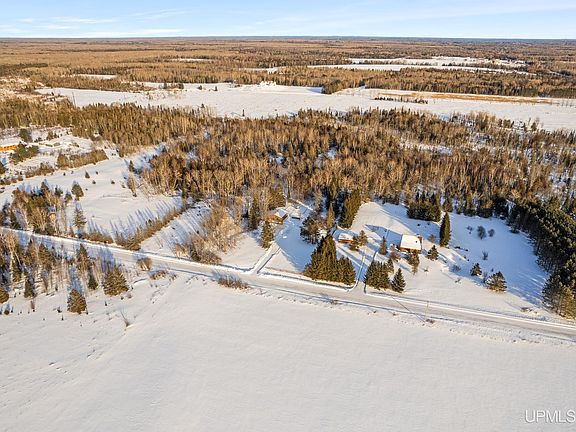 5th image of 12202 Farmfield Rd