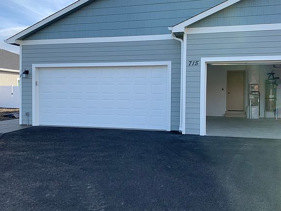 3rd image of 717 N 29th Ave APT 2
