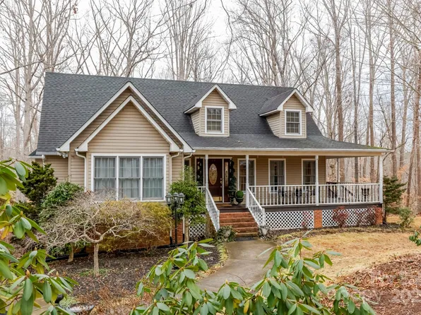 173 Sherry St, Rutherfordton, NC 28139