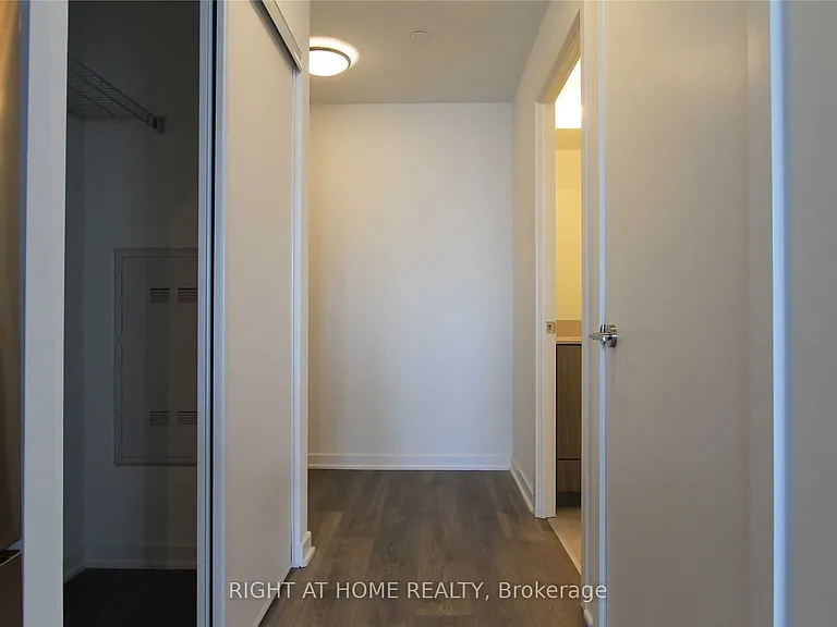 38 Forest Manor Rd #1702 — Photo 5