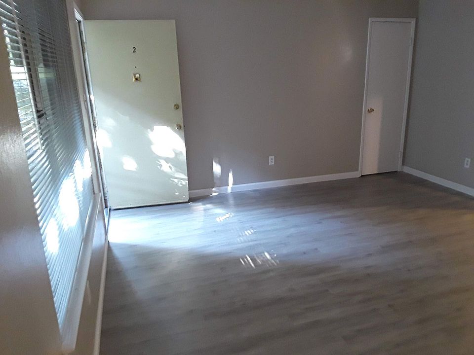 2nd image of 4681 Karbet Way & 4 #4691-1-5