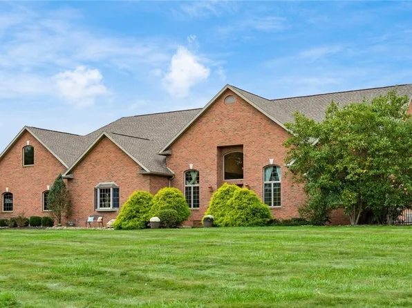 3460 Gorsuch Rd, Nashport, OH 43830