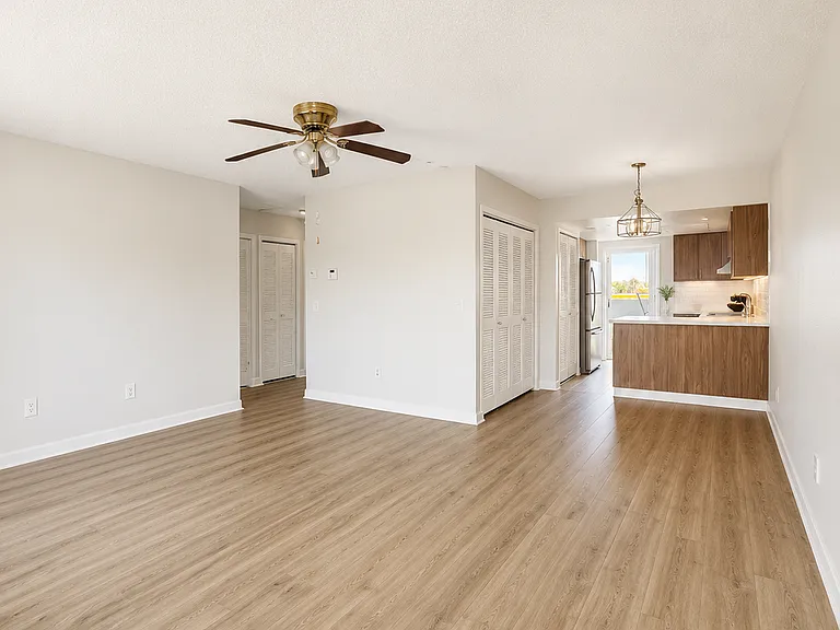 37 Las Brisas Way — Photo 4