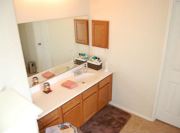 5th image of 373 Basswood Ln