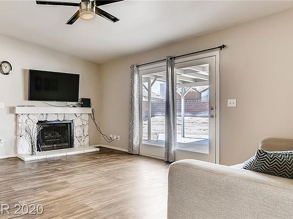 5th image of 4024 Dale Evans Dr
