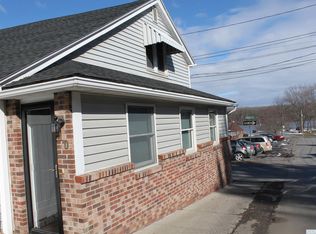 10 Westerlo St, Coeymans, NY 12045